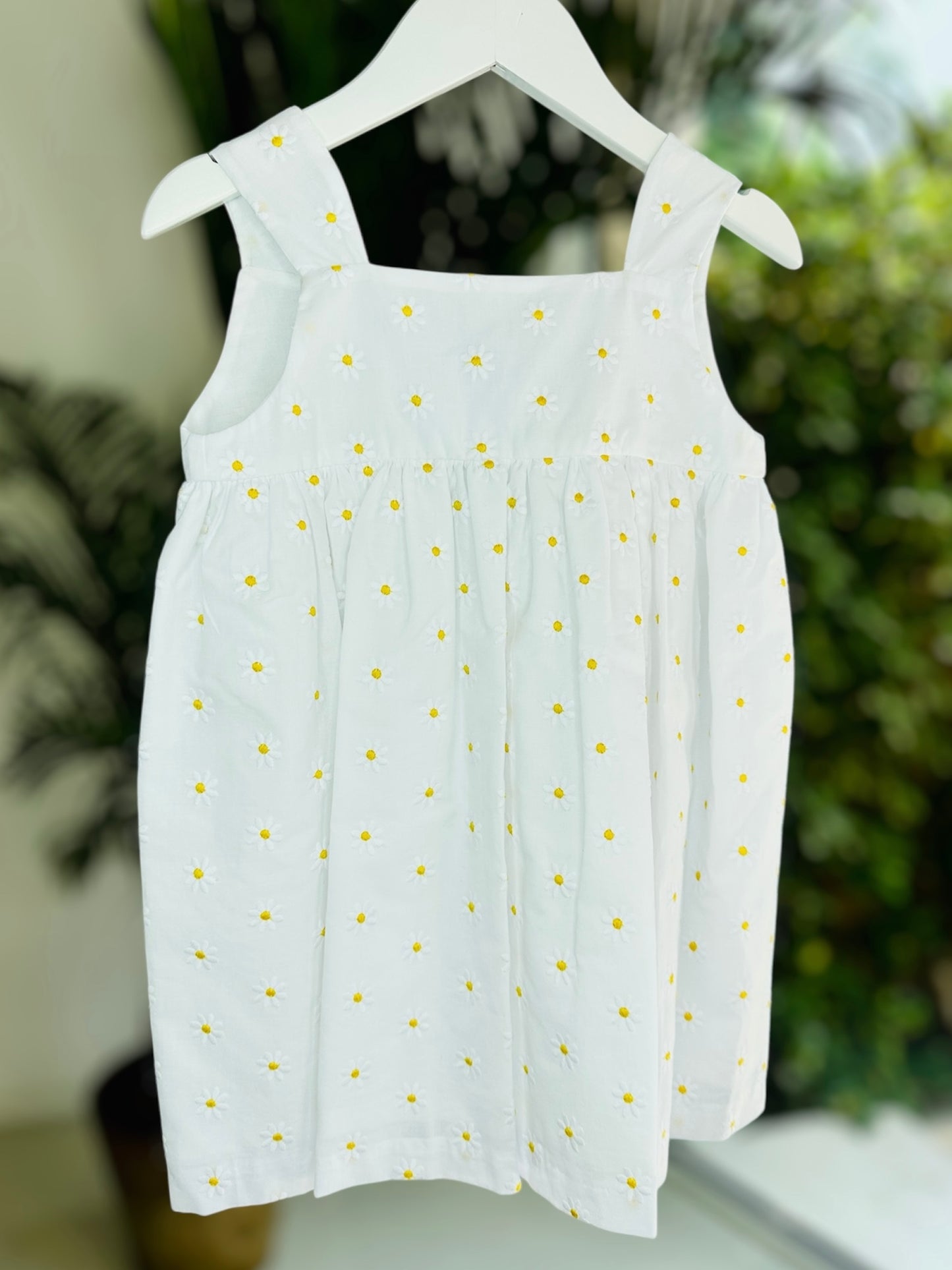 Girls' 100% Cotton white Dress with Daisy Floral Details