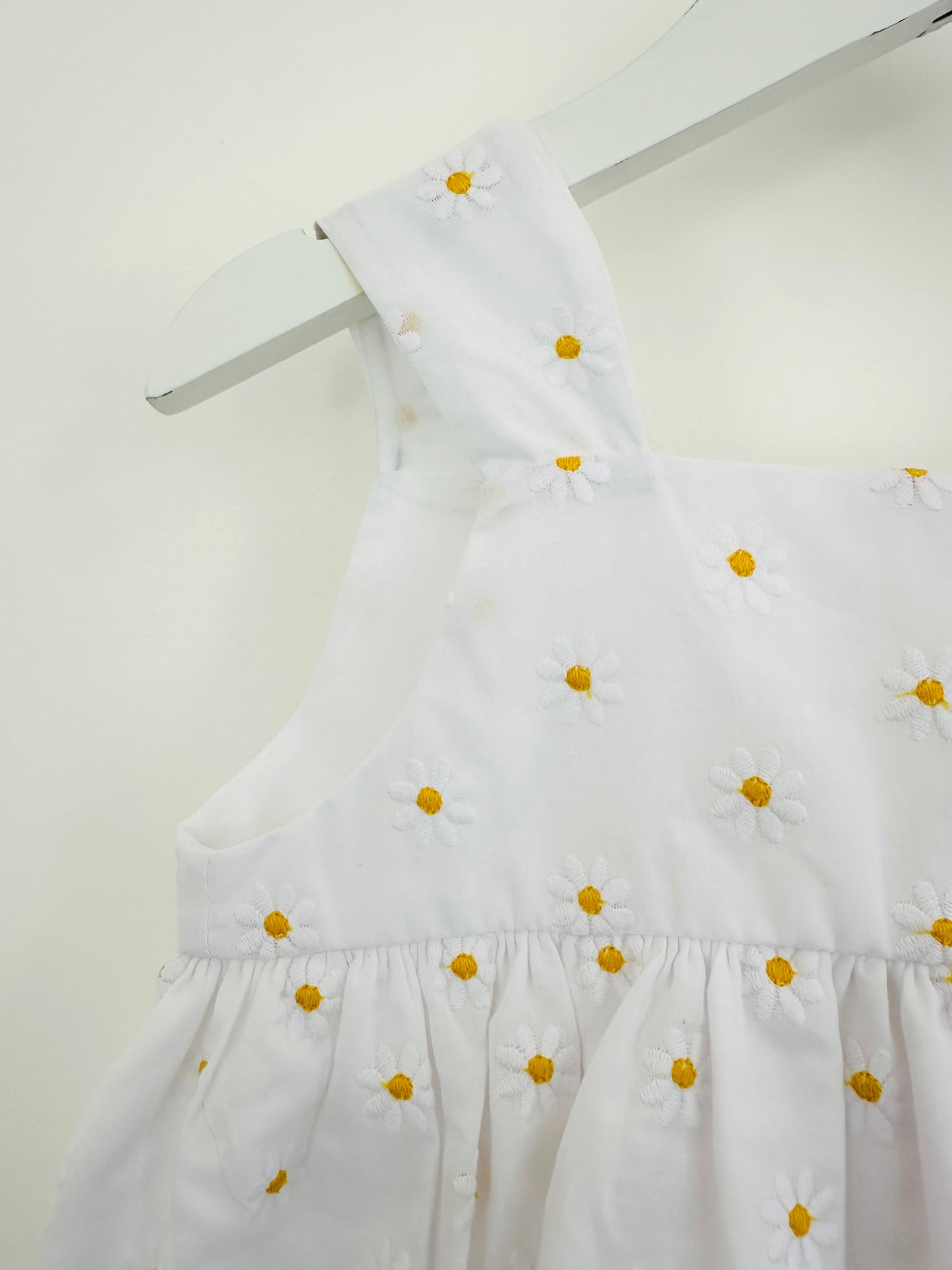 Girls' 100% Cotton white Dress with Daisy Floral Details